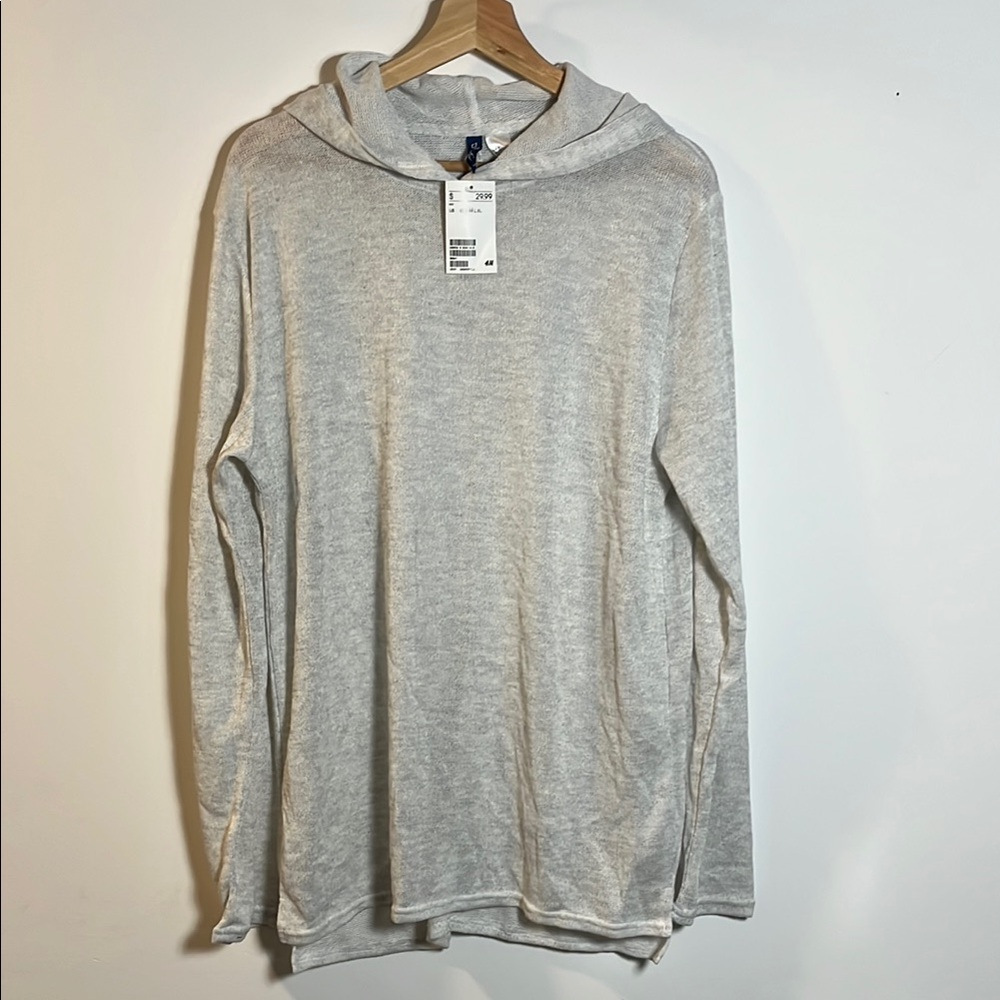 H&M Gray Lightweight Long Sleeve Pullover Pullover Top